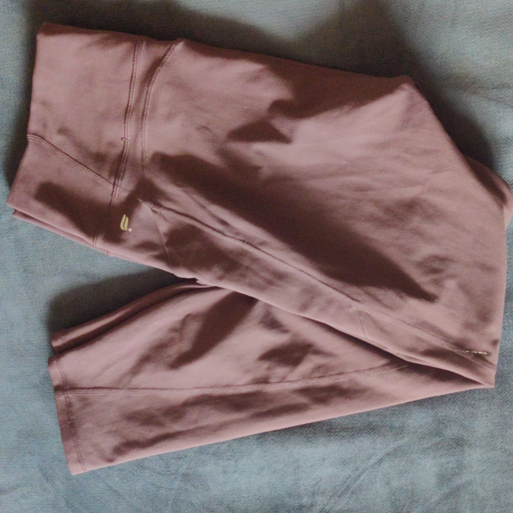 Fabletics Pureluxe 7/8 - Picture 2 of 4